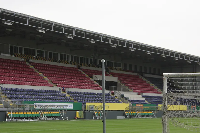 poetsbeurt 3 hoofdtribune