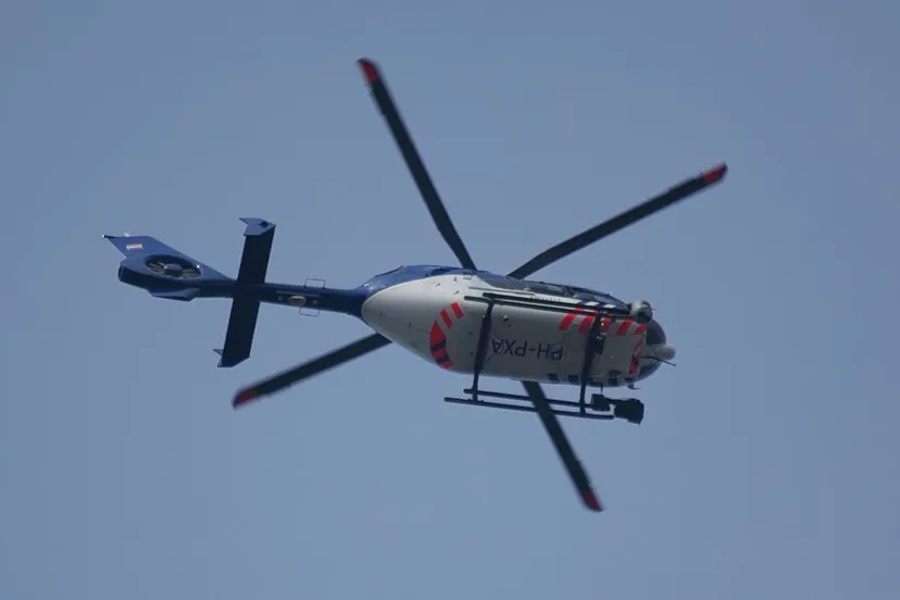 politie helikopter wouter engler cc by sa 40 via wikimedia commons