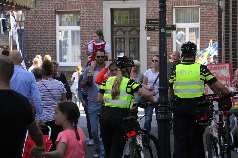 politie op het oktoberfeest