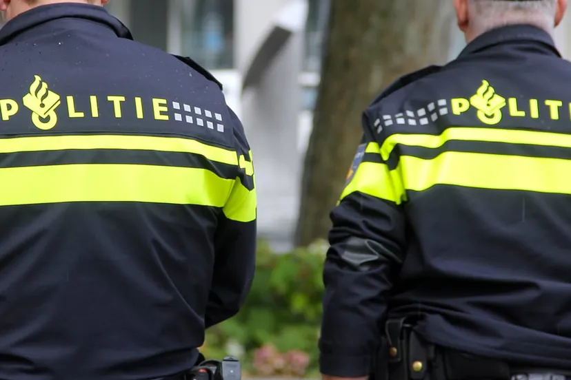 politieagenten politie op straat