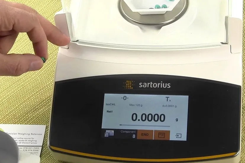 precisieweegschaal raimondoaltair1986 cc by sa 40 https creativecommonsorglicensesby sa40