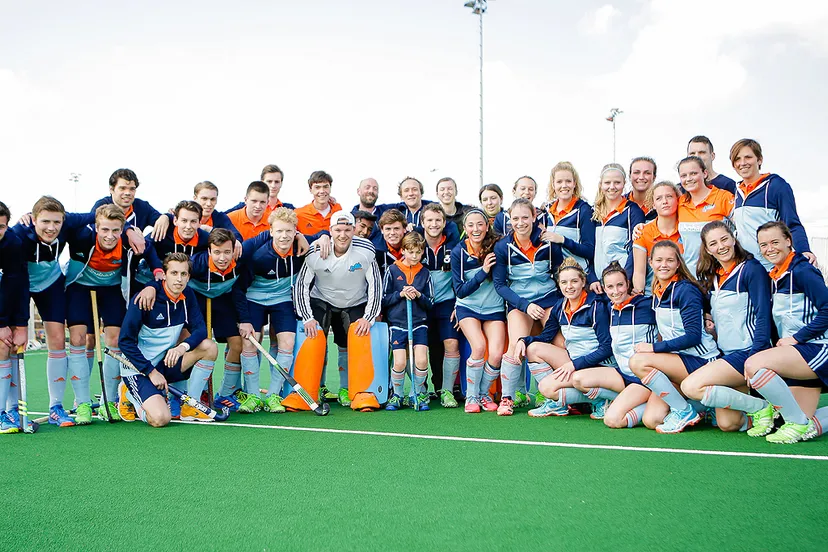 presentatie nieuw tenue hc scoop 002