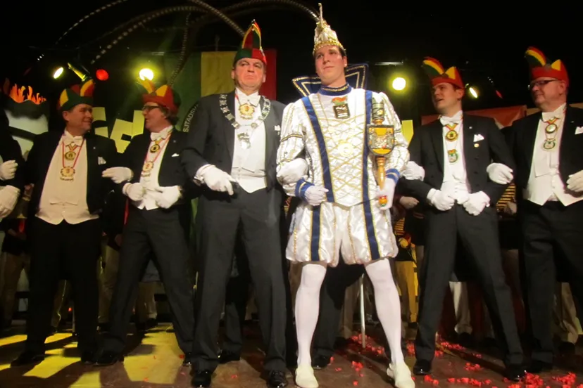 pronkzitting flaarisse