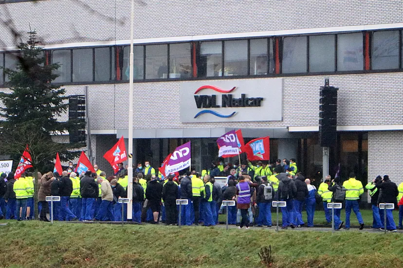 protest personeel vdl nedcar tegen bezetting sterrebos