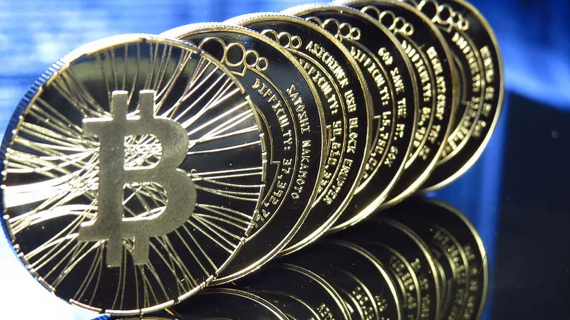 pzv8qlq9ad6qziejiu3x81bf1 bitcoins antanacoins cc by sa 2