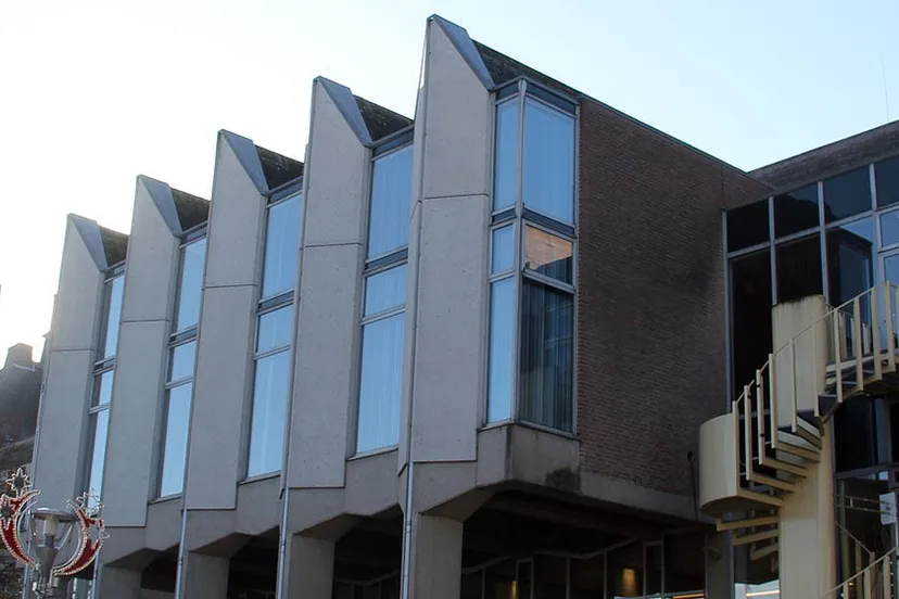 raadszaal buitenzijde