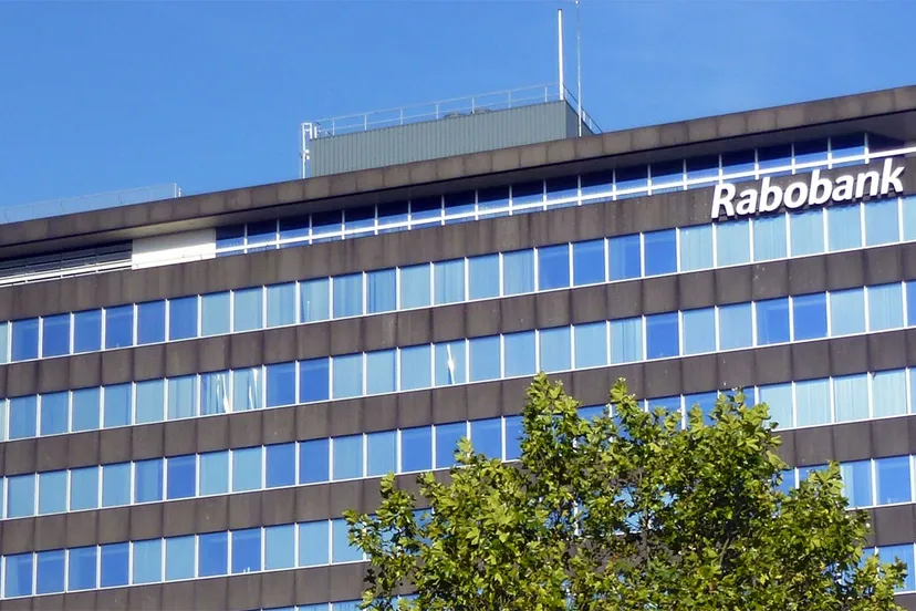 rabobank gebouw in eindhoven rosemoon cc by sa 30 via wikimedia commons