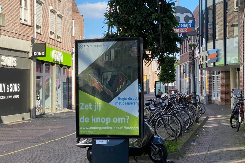 reclamevitrine walstraat sittard