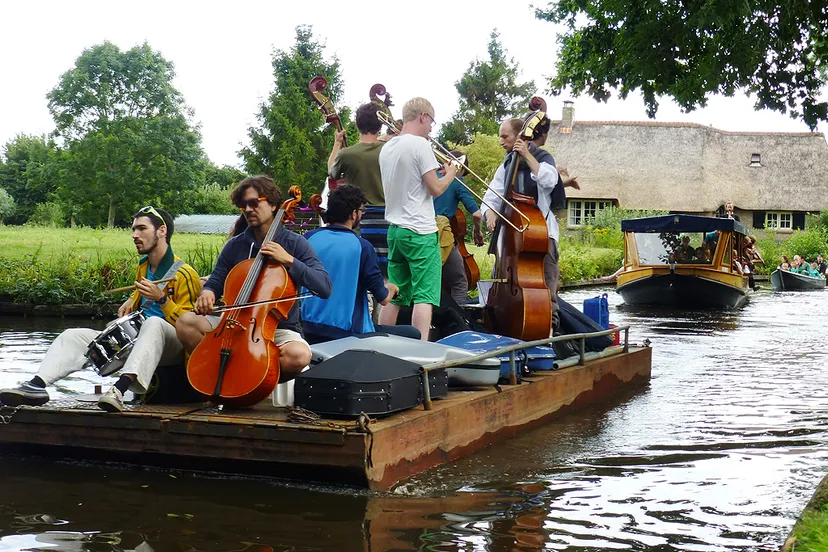 ricciotti ensemble giethoorn foto derk van der kamp