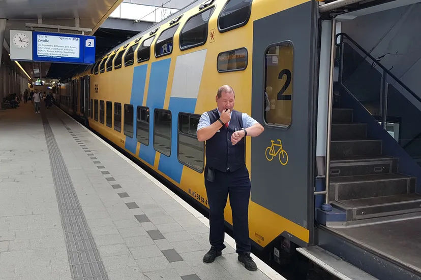 ronbongersconducteurnssmartwatch 309823