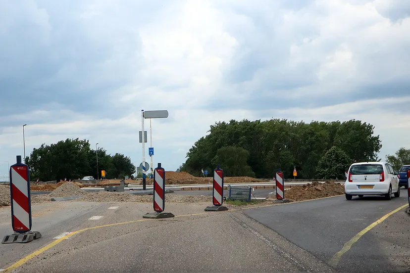 rotonde bij urmond juni 2020
