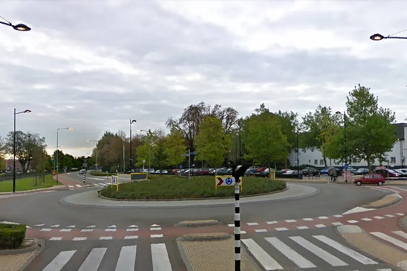 rotonde parkweg kerkstraat born
