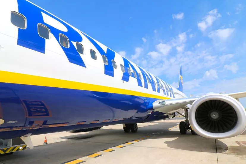 ryanair boeing 737 cc0 via pixabay