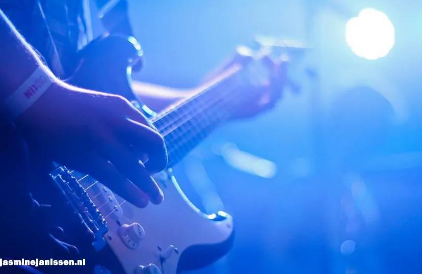 ryz2cmpxuyzf9q0mn0n6f756x schools that rock jasmine janissen