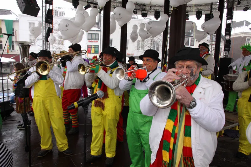 s3bvkzoehdb6u1dygs3z3ktru 208535