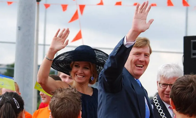 s5kuf0ezb4mt25njeo5wzp30k koninklijk bezoek 4