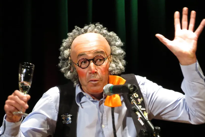 salynyfbs35iu34nkq7u5asuy z fer naus