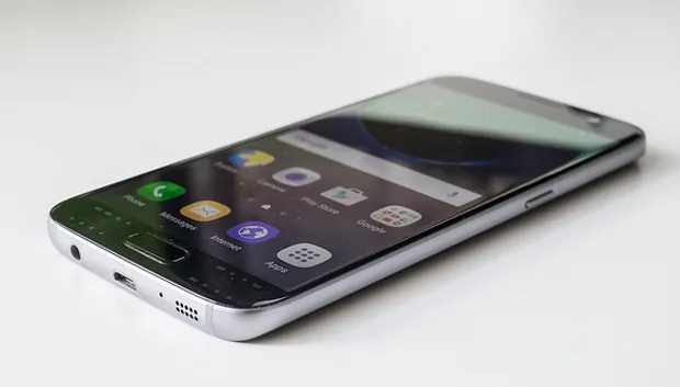 samsung s7 krlis dambrns cc by 20 via flickr 25244668034 086f335531 z