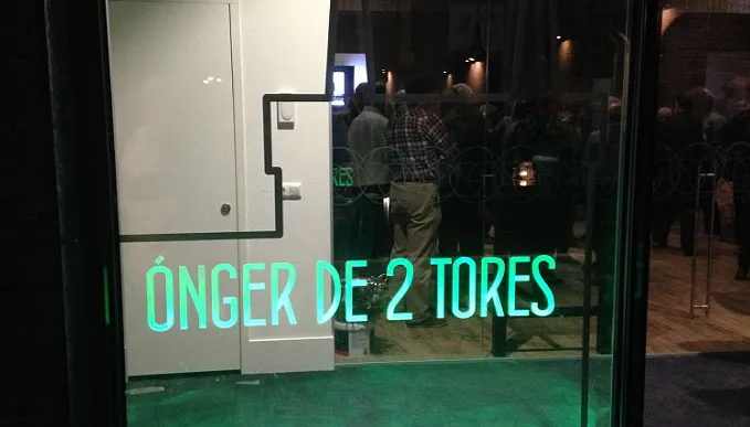 sanderbout onger de 2 tores