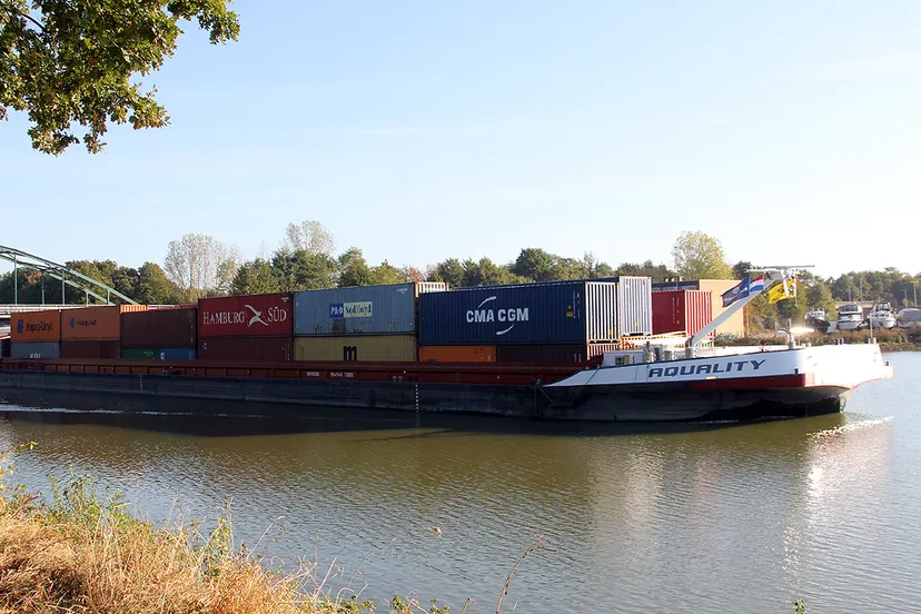scheepvaart julianakanaal containervervoer
