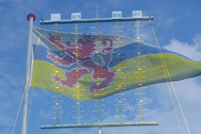 schietraam en limburgse vlag