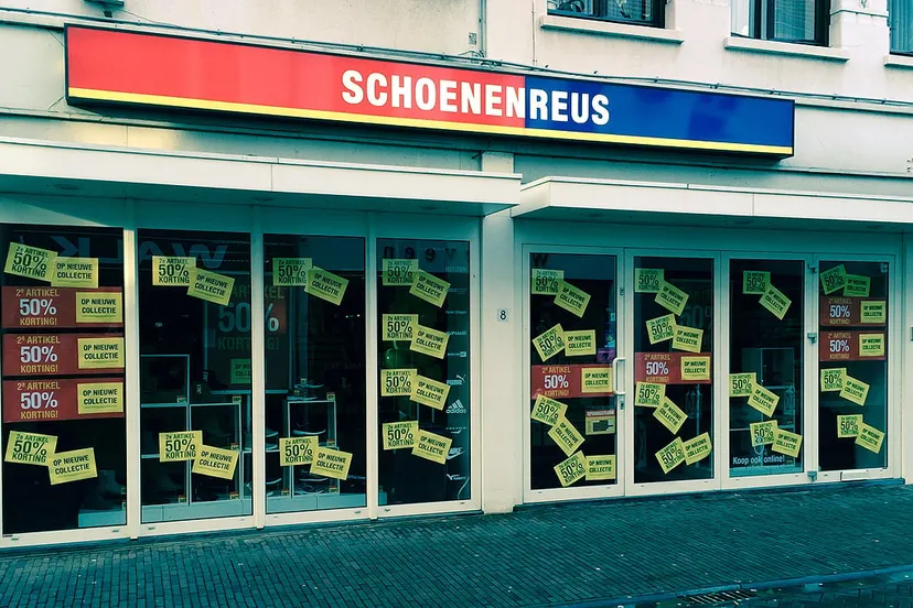schoenenreus failliet