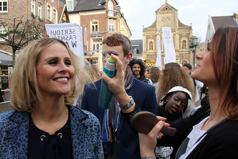 serious fashion walk 1