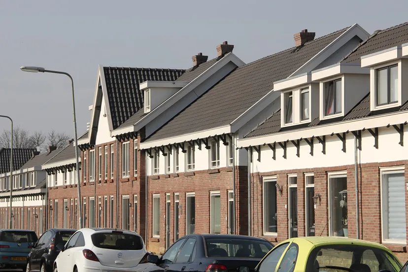 sim6db212jqg3thtbz2qdy0hf spoorkolonie gereed 0