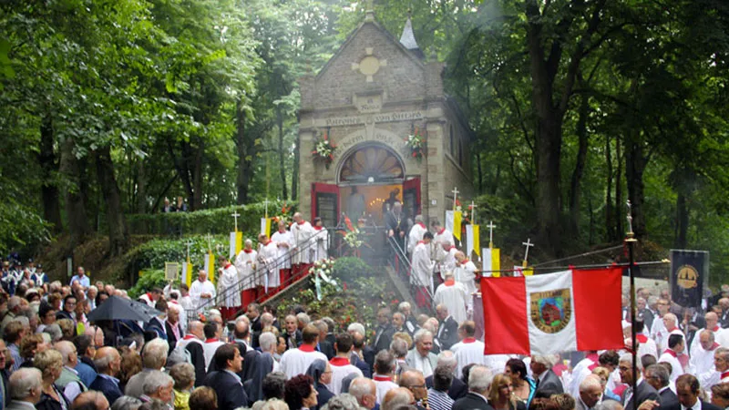 sint rosaprocessie foto 2013