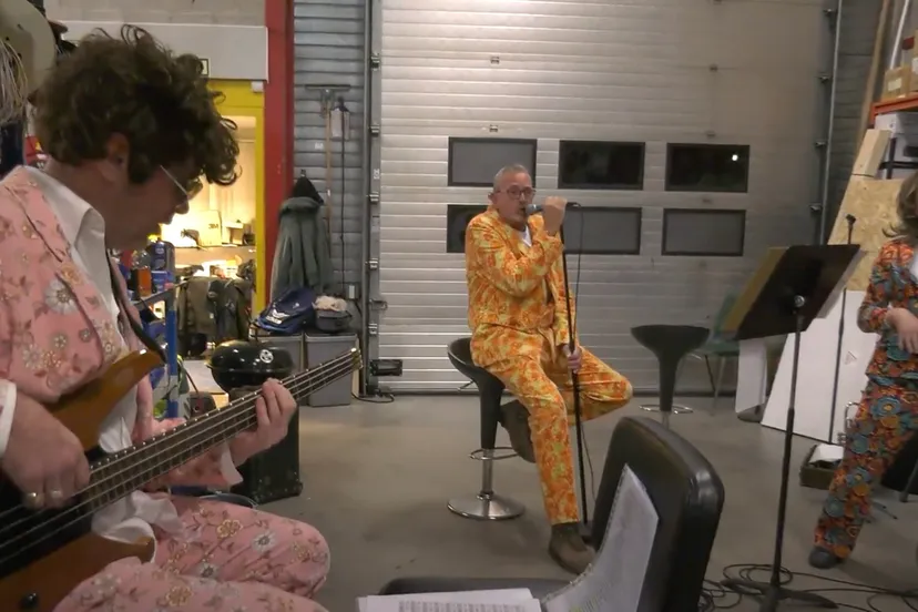 sorry voor de krekels doorstart tv