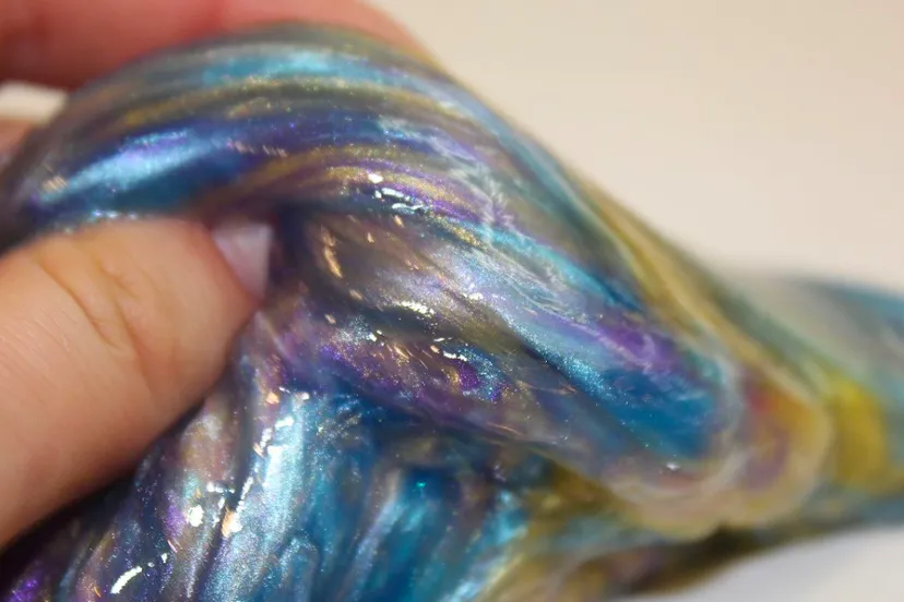 speelslijm nataliatarkh cc by sa 40 via wikimedia commons