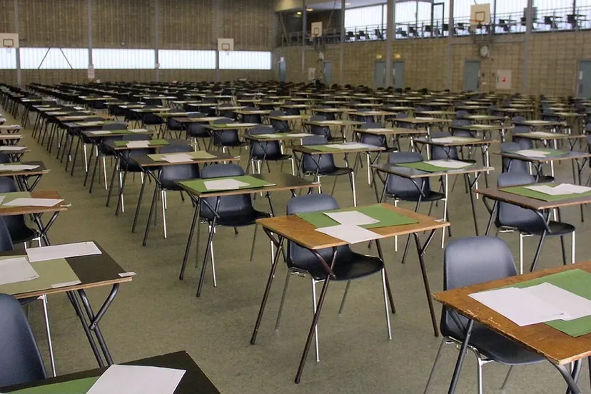 sporthal als eindexamenzaal