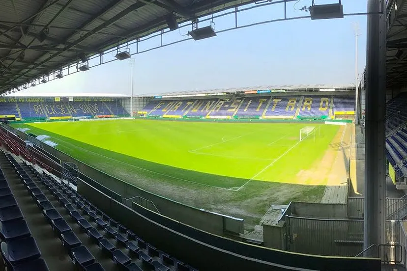 stadion fortuna sittard vanuit zuidwesthoek