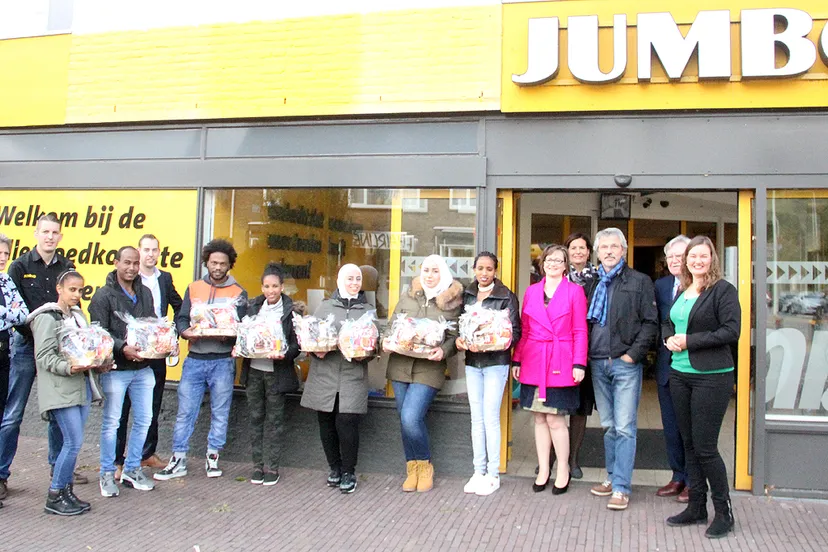 statushouders jumbo geleen stage vluchtelingenwerk