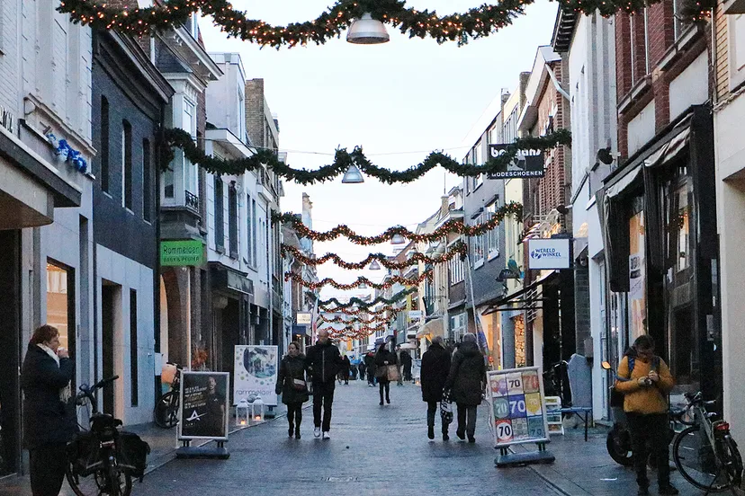 steenweg in novemner 2019