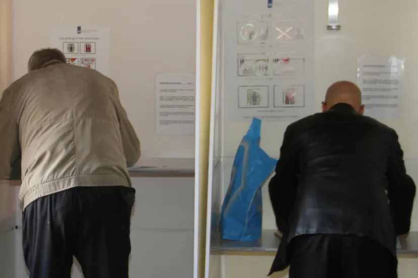 stemmen stemhokje stembureau verkiezingen