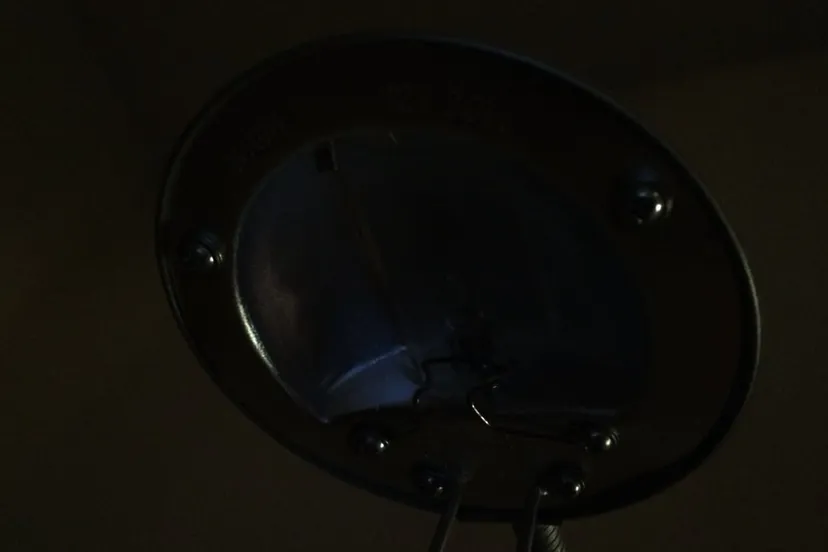 stroomstoring niet brandende lamp in schemerdonker