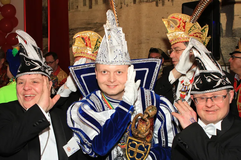 szr7pzb608bunxflnetxtvdm3 tnt gehandicaptenavond