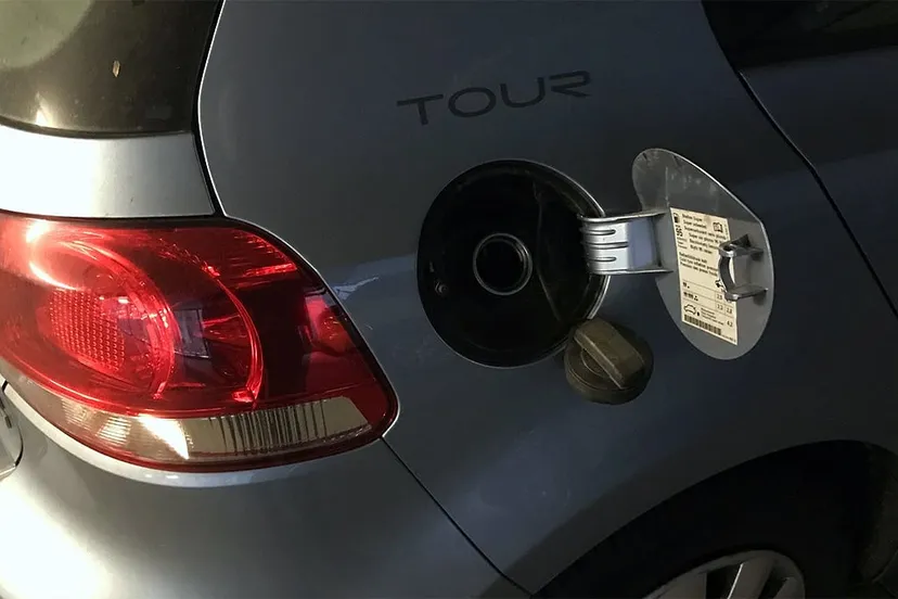 tankopening tankdop auto benzine vulopening