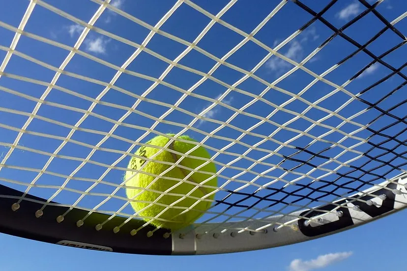 tennis racket ballen