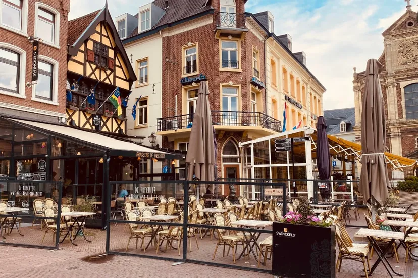 terras brasserie de trechter markt sittard 1