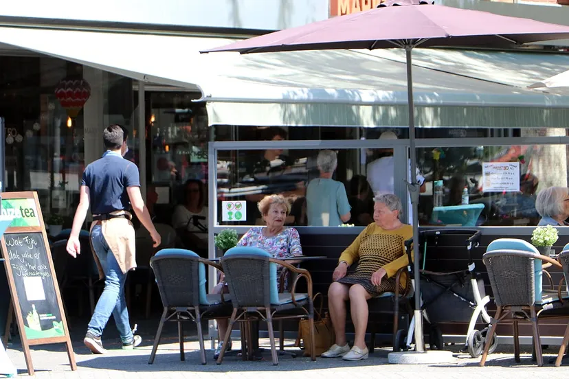 terras markt geleen 1