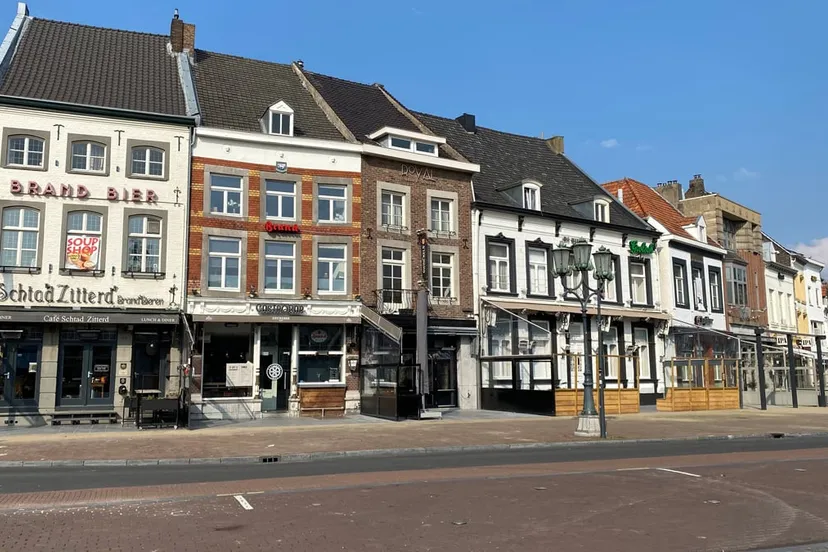 terras noordzijde markt sittard