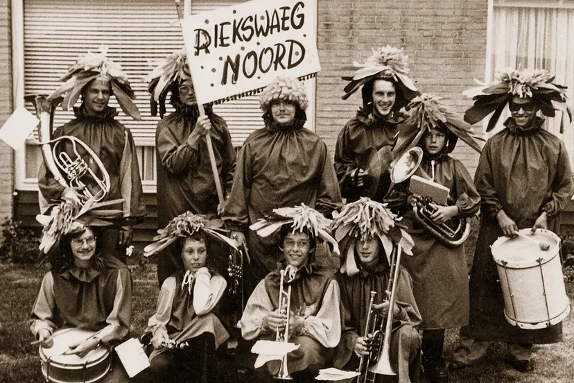 tisniksentwurtniks 1976