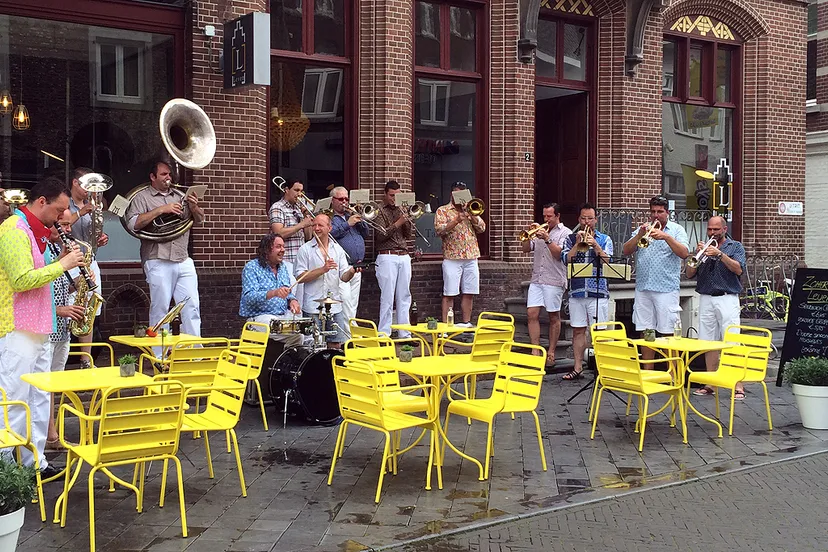 tisniksentwurtniks hoempapa de chanson1