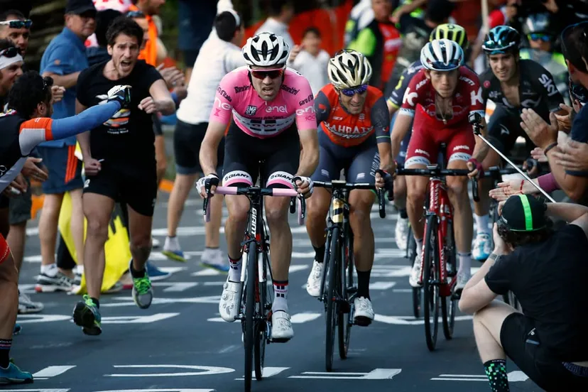 tom dumoulin tijdens giro 2017 cor vos team sunweb