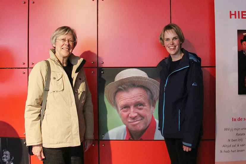 toon thuis fans 16 keer bezocht moeder en dochter knings