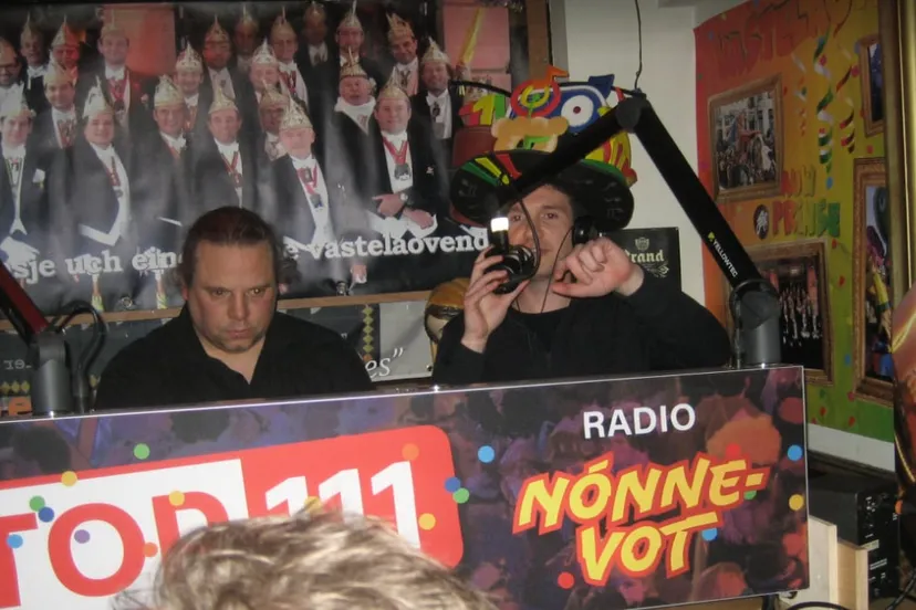 top111 sjterfhoes 2023 radio nonnevot tom jessen