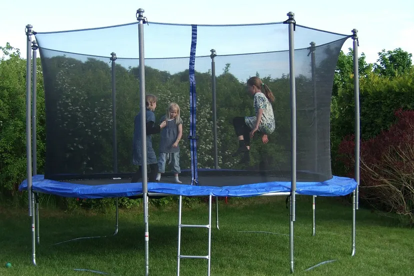 trampoline 182214 1280 cc0 pixabay