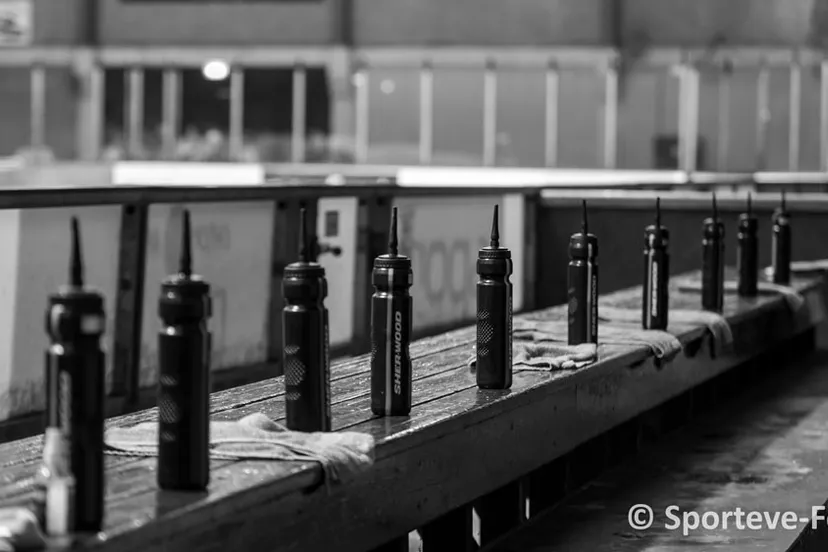 tv1v8rari61m49uxchu2535f2 eaters 1164 16 9